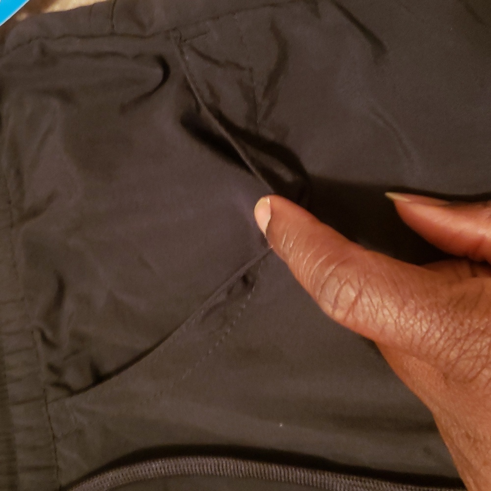 NWT Columbia Women's Black Straight Leg Regular Fit Roll-Up Pants - Picture 9 of 16